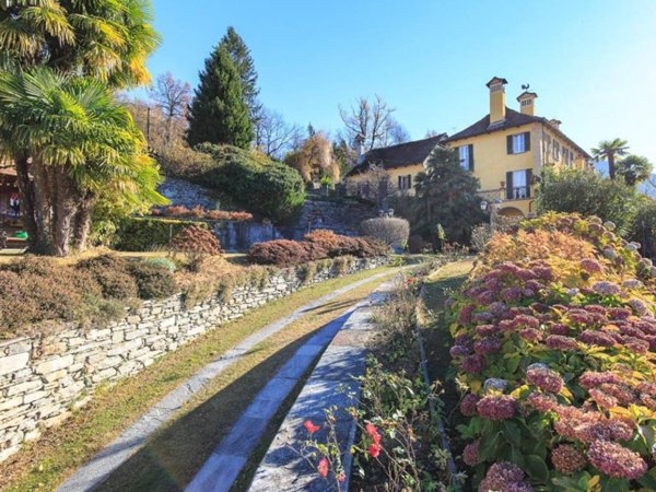 intera palazzina in vendita a Masera