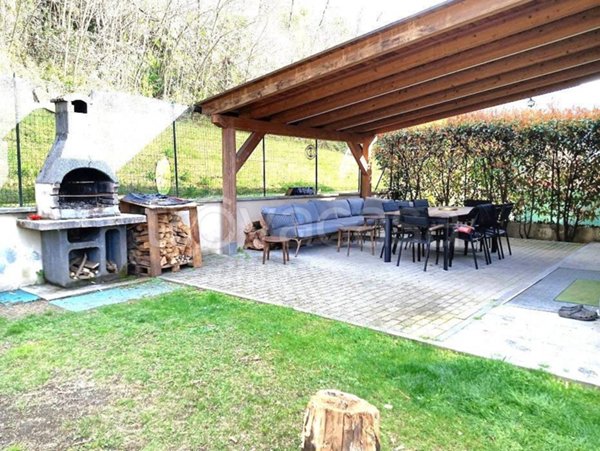 casa indipendente in vendita a Masera in zona Veriago