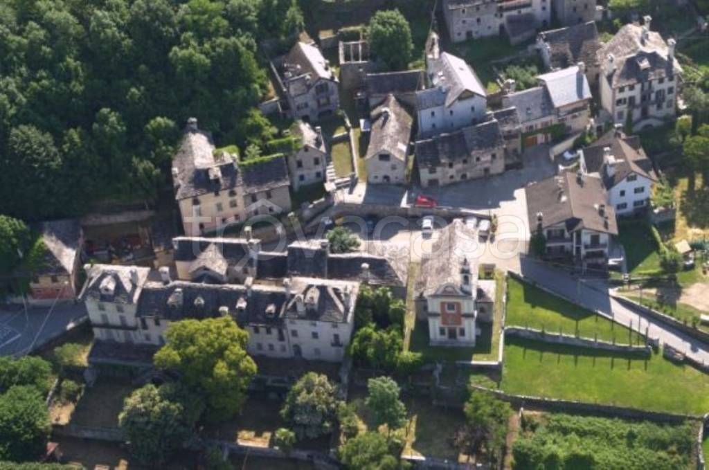 intera palazzina in vendita a Masera in zona Rivoira