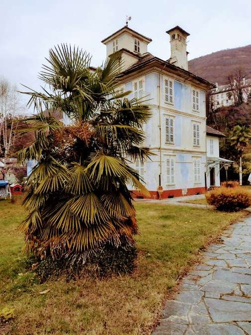 casa indipendente in vendita a Masera in zona Veriago