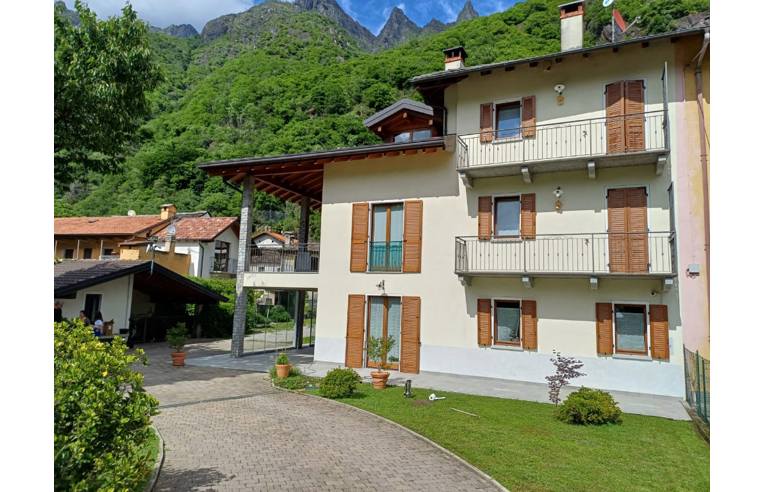 casa indipendente in vendita a Mergozzo in zona Albo