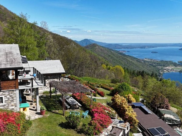 casa indipendente in vendita a Mergozzo