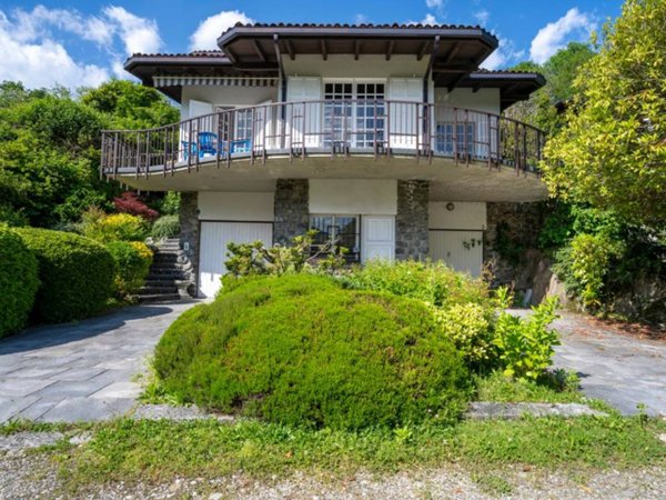 casa indipendente in vendita a Mergozzo