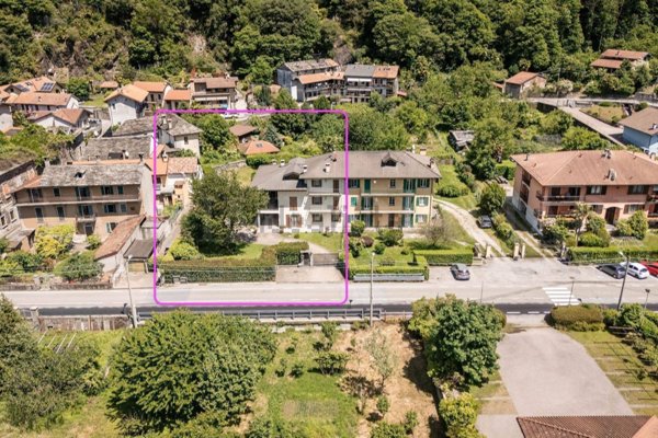 casa indipendente in vendita a Mergozzo in zona Albo