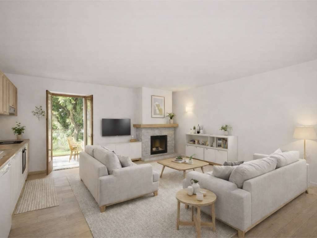 casa indipendente in vendita a Mergozzo in zona Nibbio