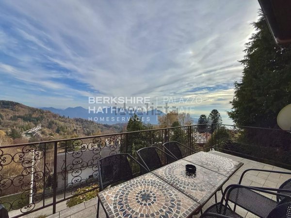 casa indipendente in vendita a Mergozzo