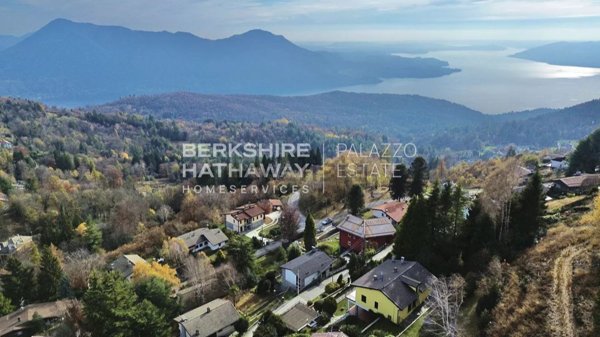 casa indipendente in vendita a Mergozzo