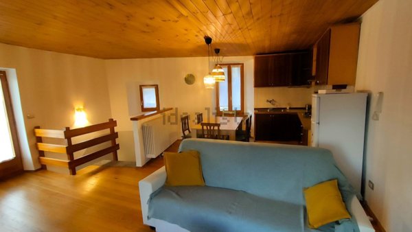 appartamento in vendita a Mergozzo in zona Bracchio