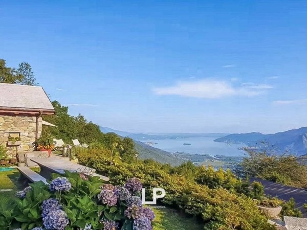 appartamento in vendita a Mergozzo