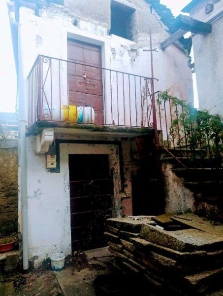 appartamento in vendita a Mergozzo in zona Bracchio