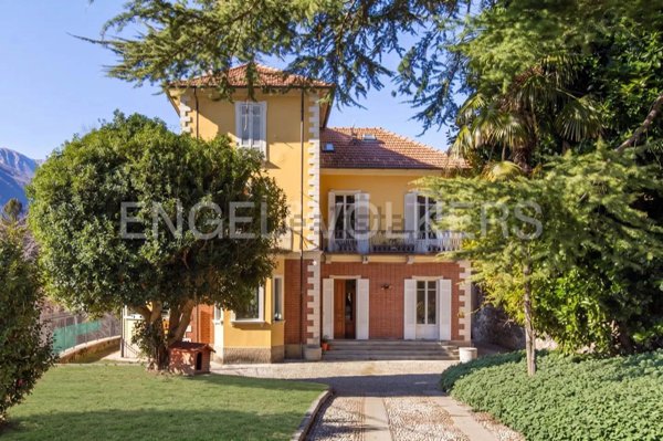 casa indipendente in vendita a Mergozzo in zona Bracchio