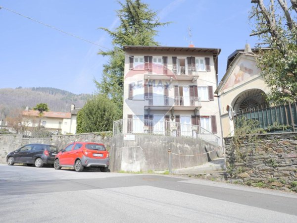 casa indipendente in vendita a Miazzina