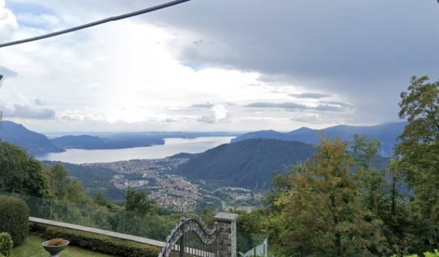 casa indipendente in vendita a Miazzina