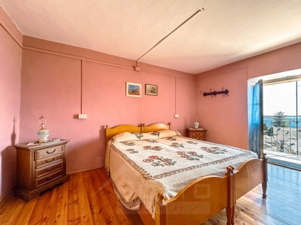 casa indipendente in vendita a Miazzina