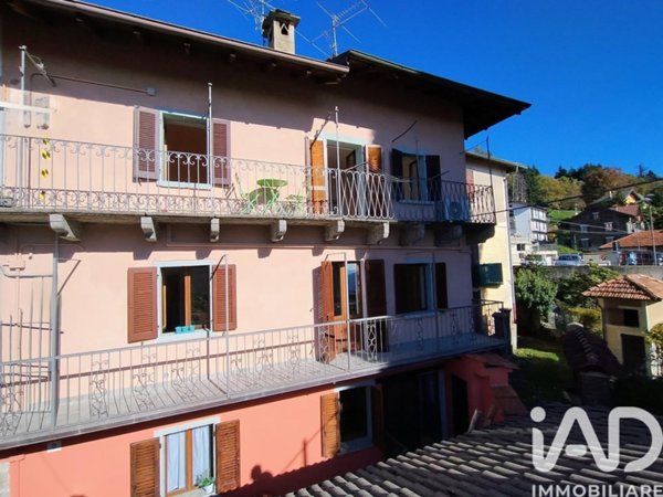 casa indipendente in vendita a Miazzina