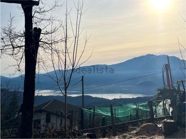 terreno edificabile in vendita a Miazzina