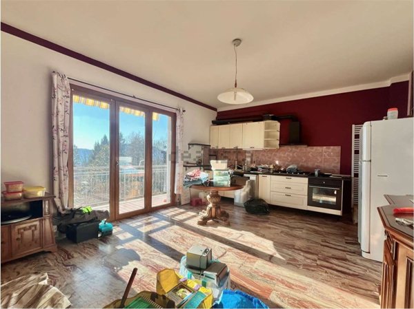 casa indipendente in vendita a Miazzina