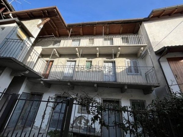 appartamento in vendita a Miazzina