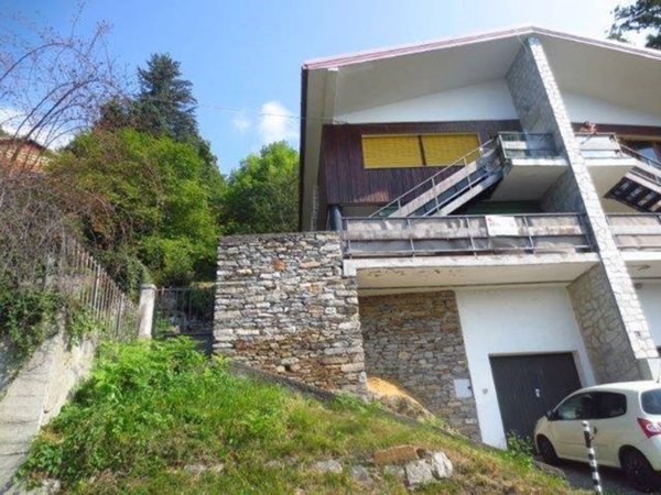 casa indipendente in vendita a Miazzina