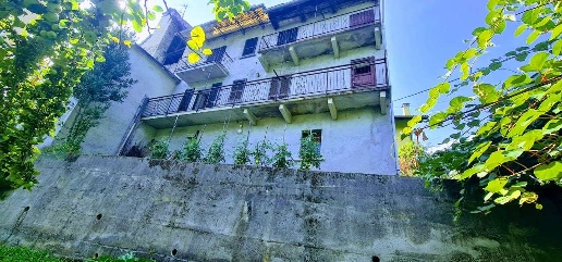 casa indipendente in vendita a Montecrestese