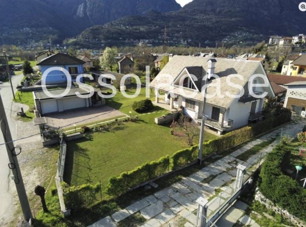 casa indipendente in vendita a Montecrestese