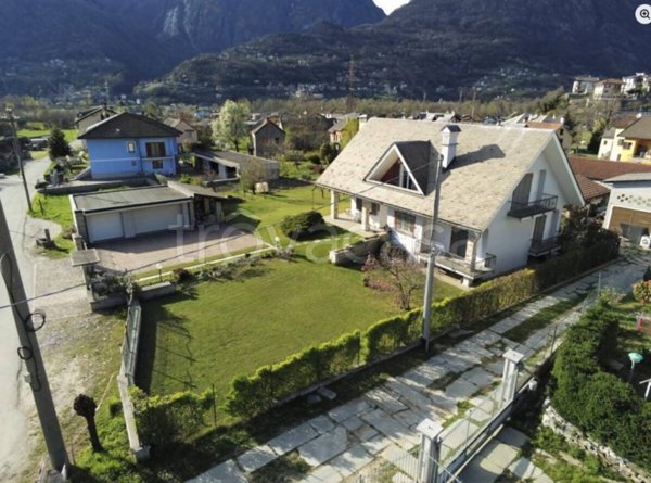 casa indipendente in vendita a Montecrestese