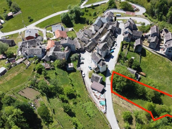 terreno edificabile in vendita a Montecrestese