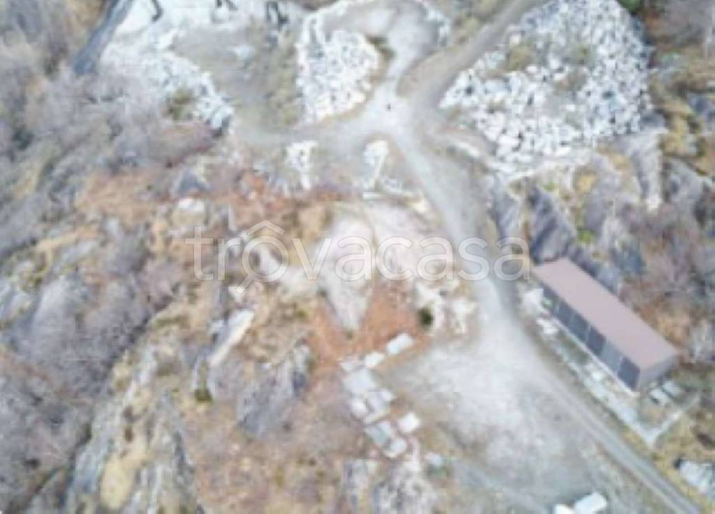 terreno edificabile in vendita a Montecrestese