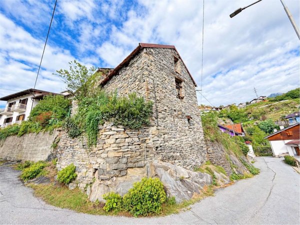 casale in vendita a Montecrestese