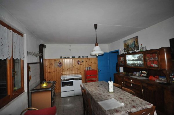 casa indipendente in vendita a Montescheno in zona Progno