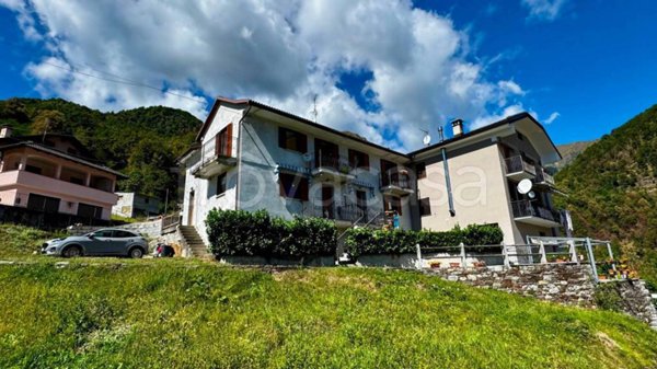 casa indipendente in vendita a Montescheno in zona Progno