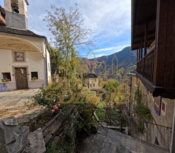 casa indipendente in vendita a Montescheno