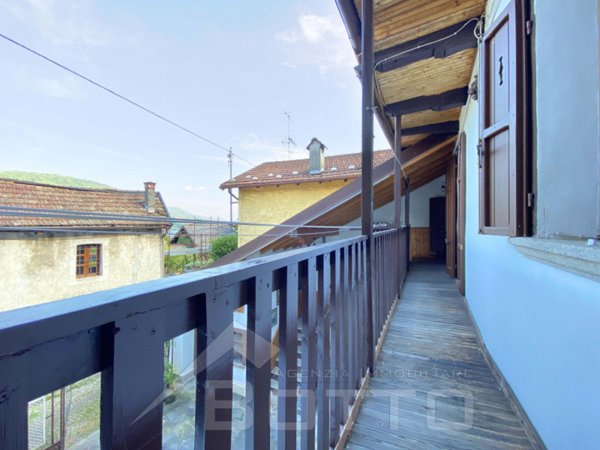 casa semindipendente in vendita a Nonio