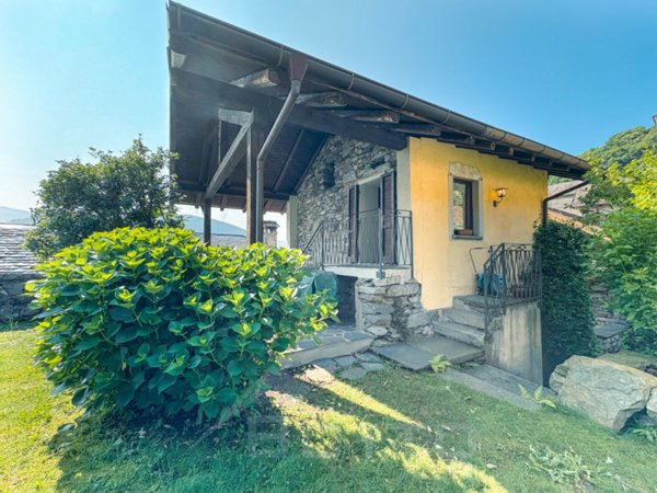 casa indipendente in vendita a Nonio