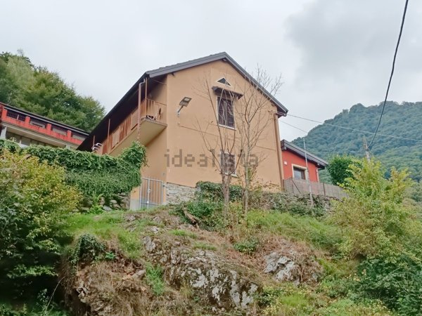 casa indipendente in vendita a Nonio