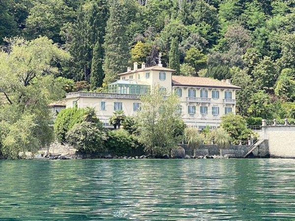 villa in vendita ad Oggebbio