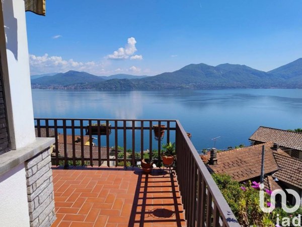 casa indipendente in vendita ad Oggebbio