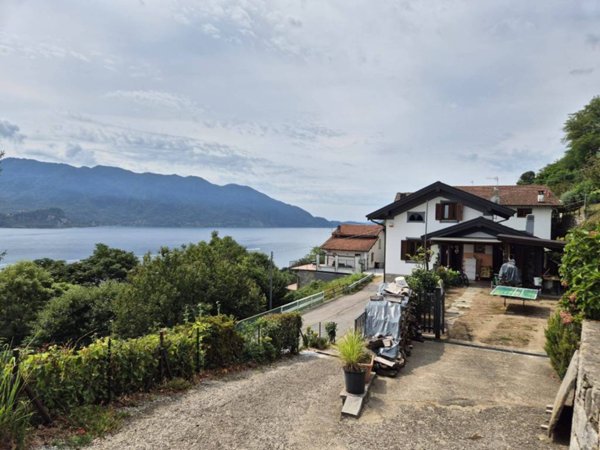 casa indipendente in vendita ad Oggebbio