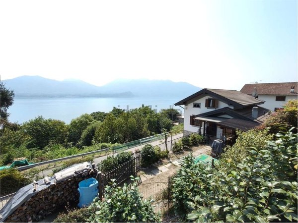 casa indipendente in vendita ad Oggebbio