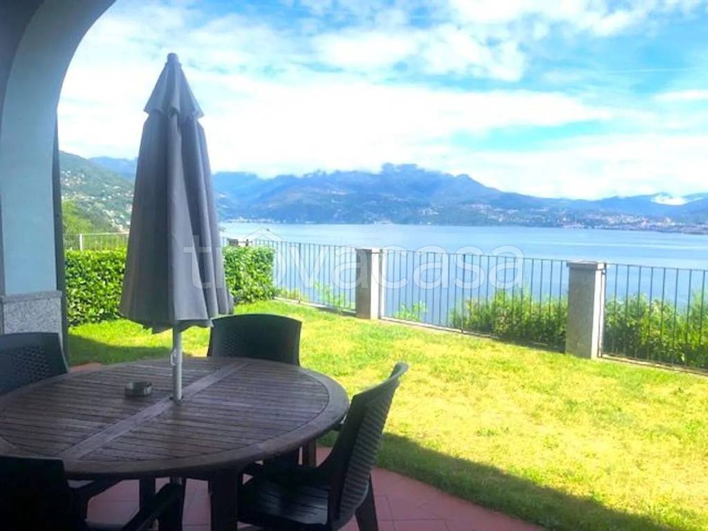 appartamento in vendita ad Oggebbio