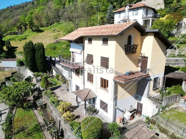 casa indipendente in vendita ad Oggebbio