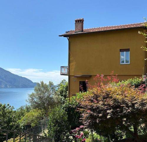 casa indipendente in vendita ad Oggebbio