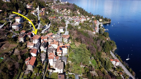 casa indipendente in vendita ad Oggebbio