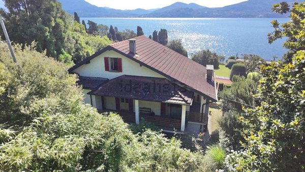 casa indipendente in vendita ad Oggebbio