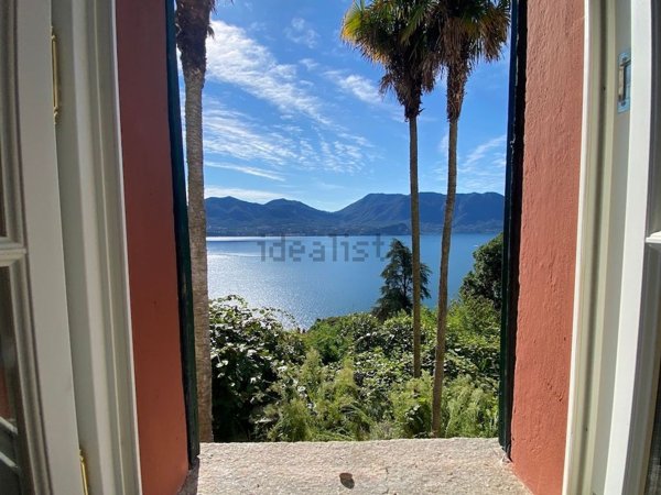 casa indipendente in vendita ad Oggebbio