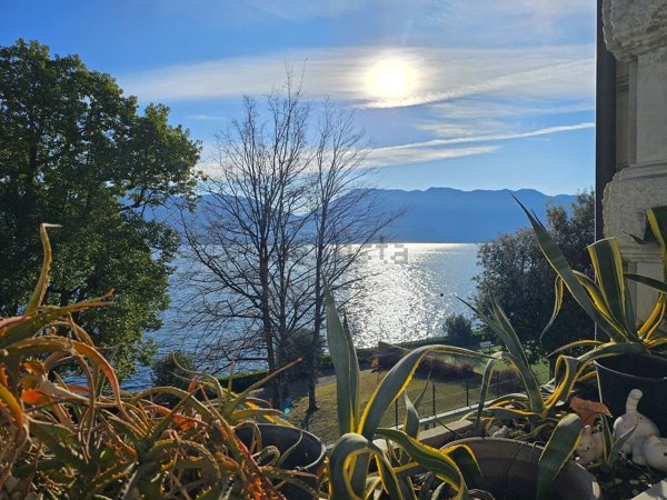 appartamento in vendita ad Oggebbio