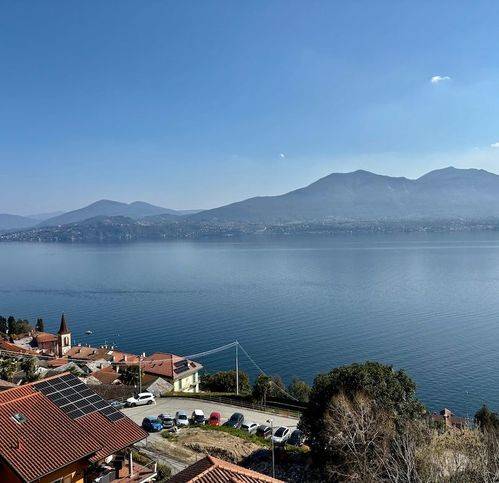 casa indipendente in vendita ad Oggebbio