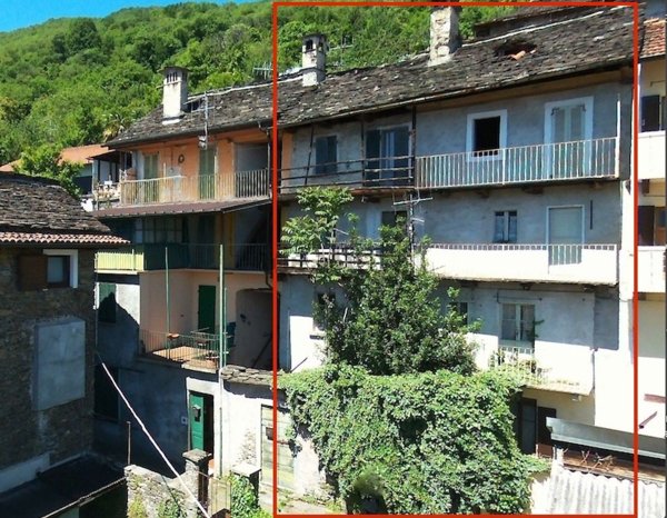 casa indipendente in vendita ad Oggebbio