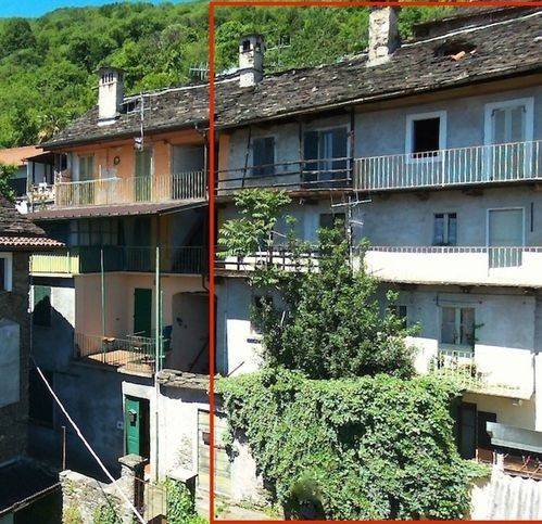 casa indipendente in vendita ad Oggebbio