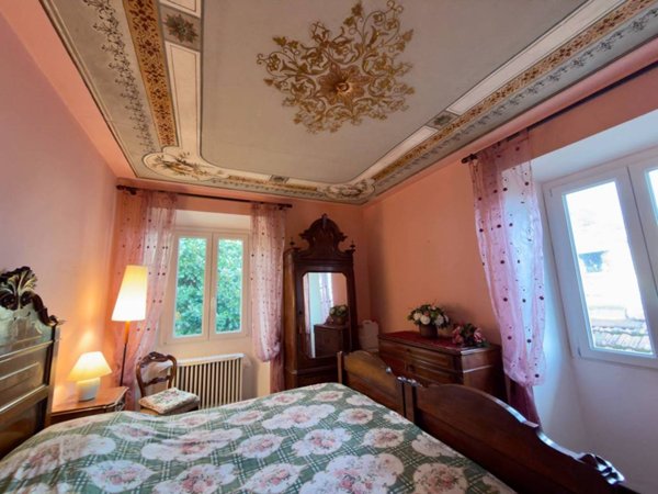 intera palazzina in vendita ad Oggebbio